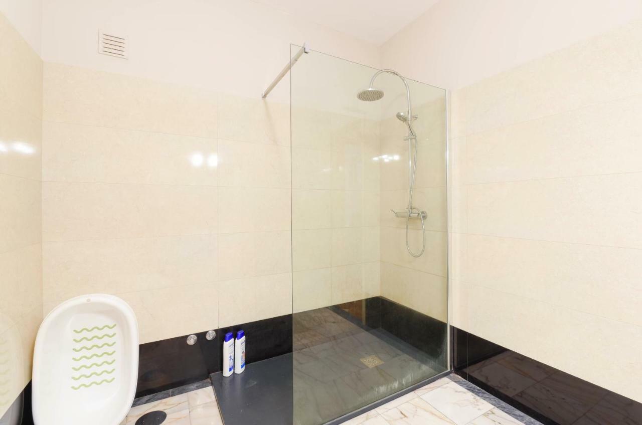 Music House Apartment Порту Экстерьер фото