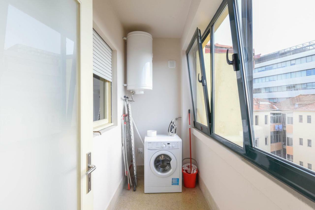 Music House Apartment Порту Экстерьер фото