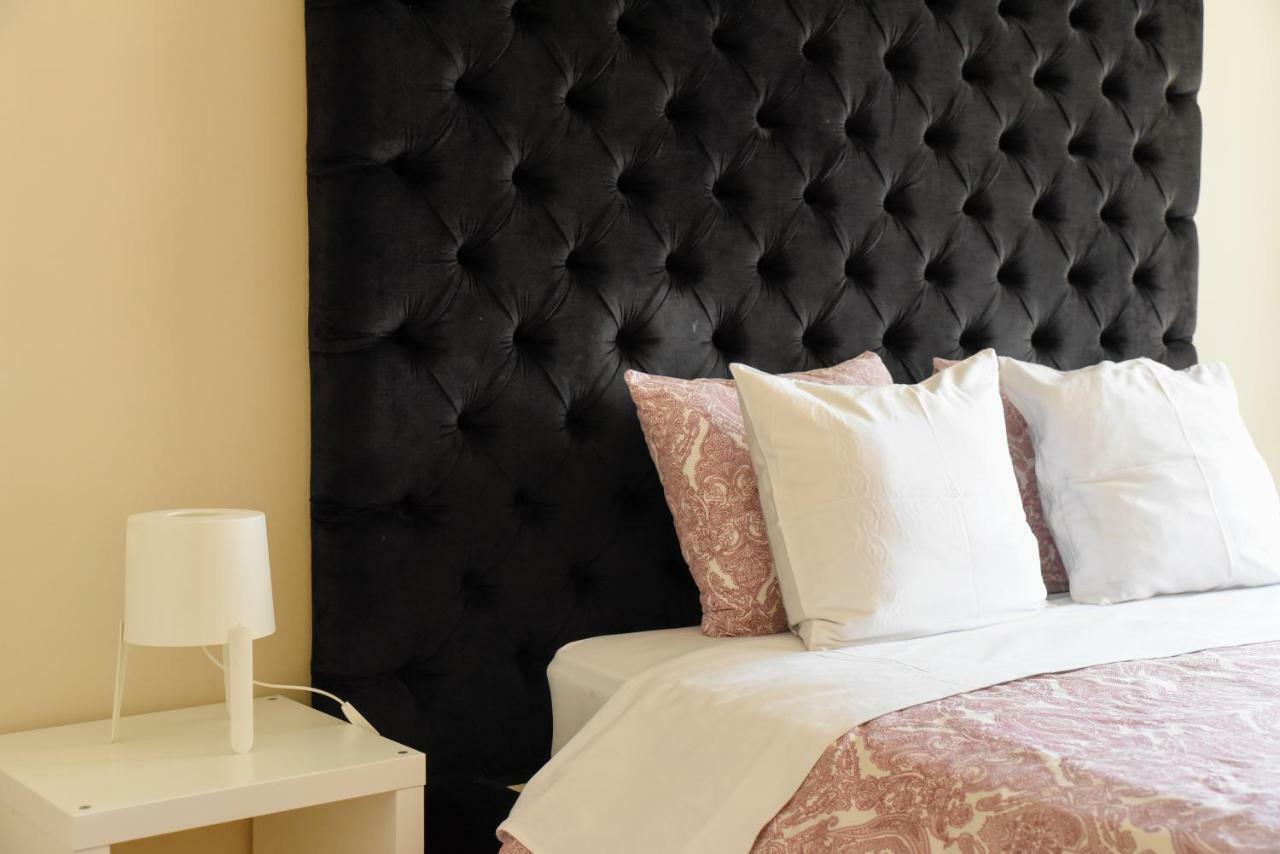 Music House Apartment Порту Экстерьер фото