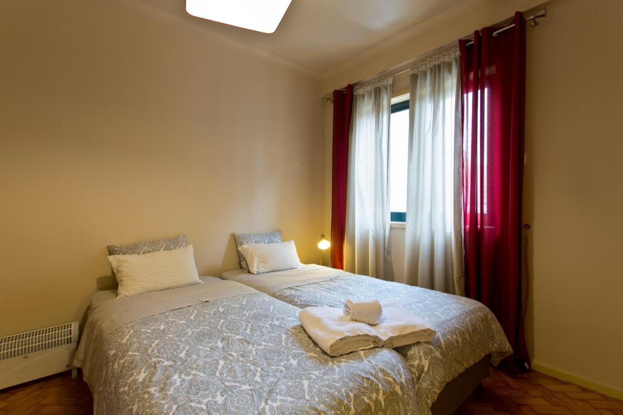 Music House Apartment Порту Экстерьер фото