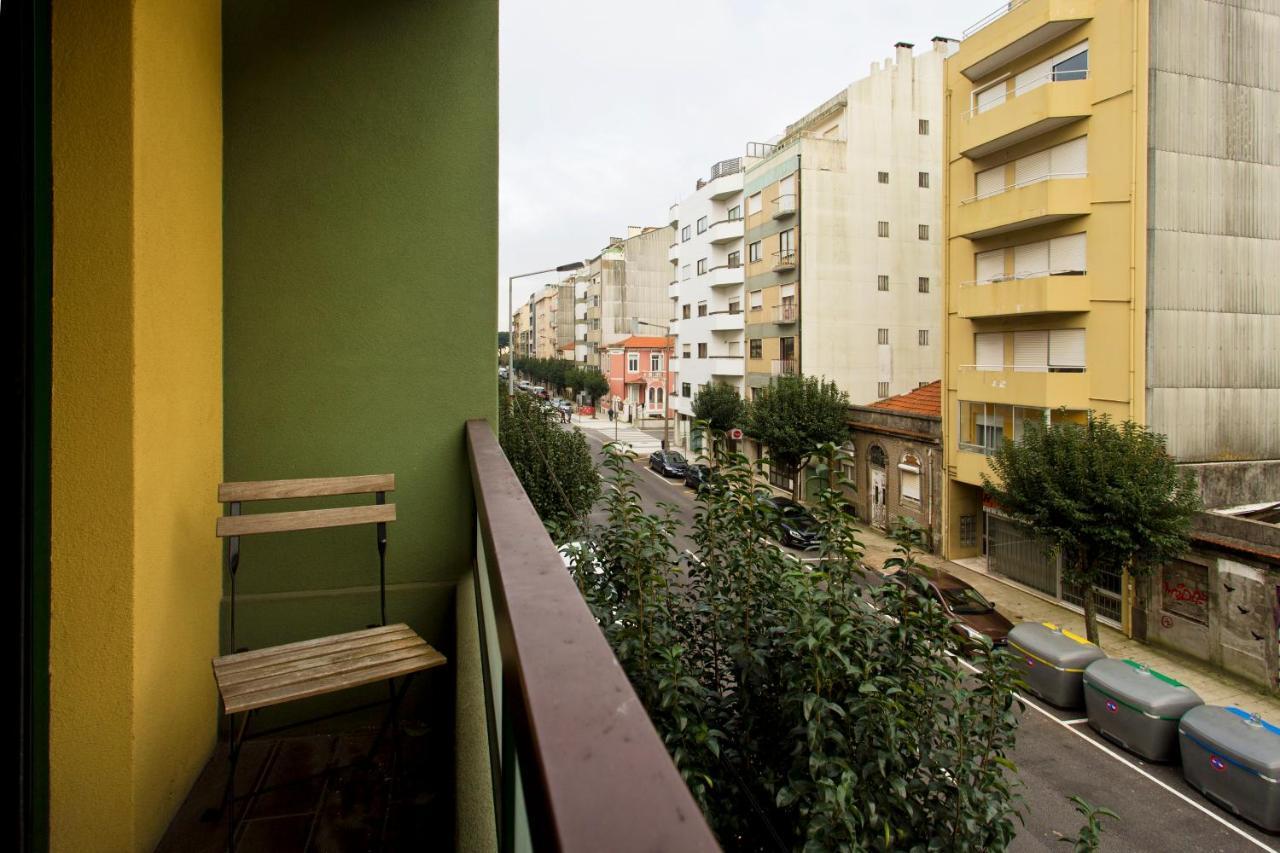 Music House Apartment Порту Экстерьер фото