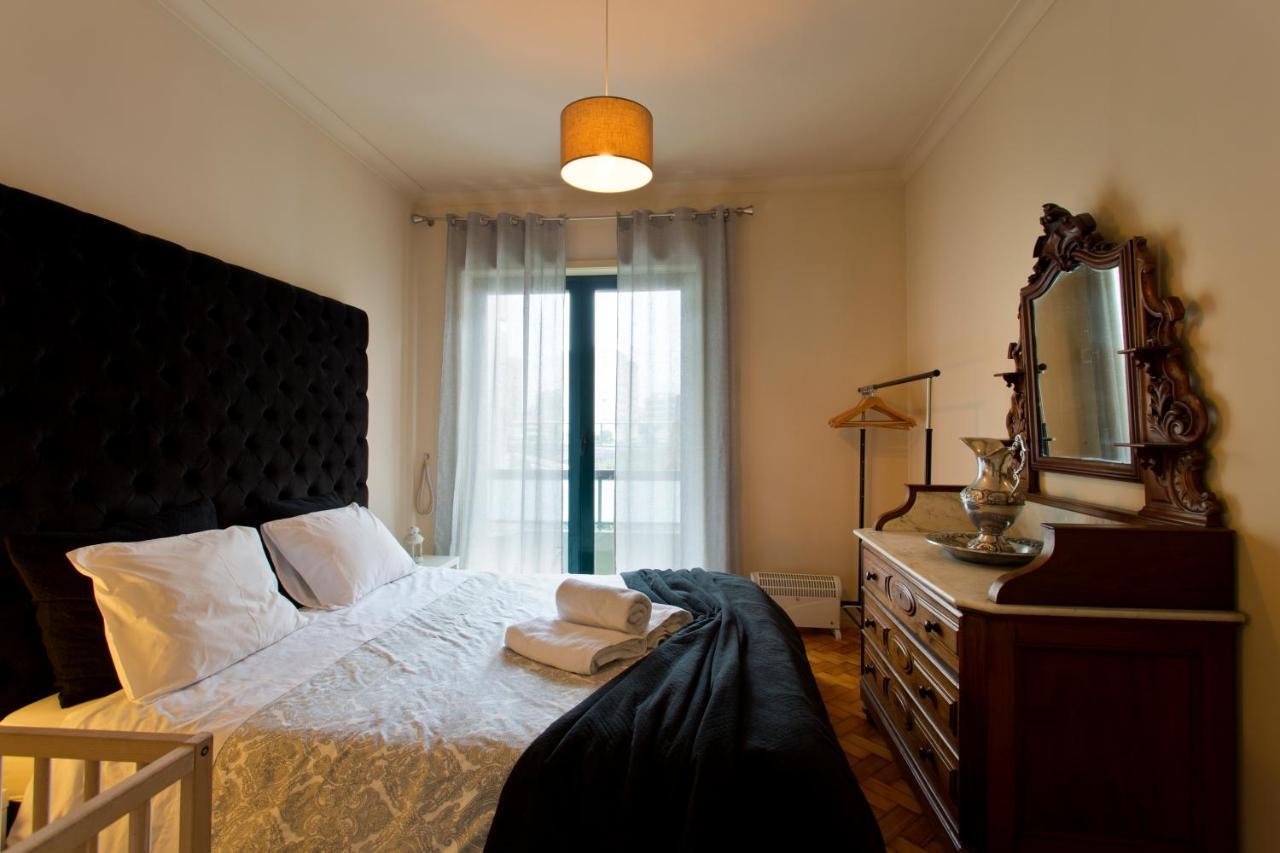 Music House Apartment Порту Экстерьер фото